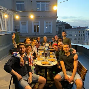 Le Banc Стамбул